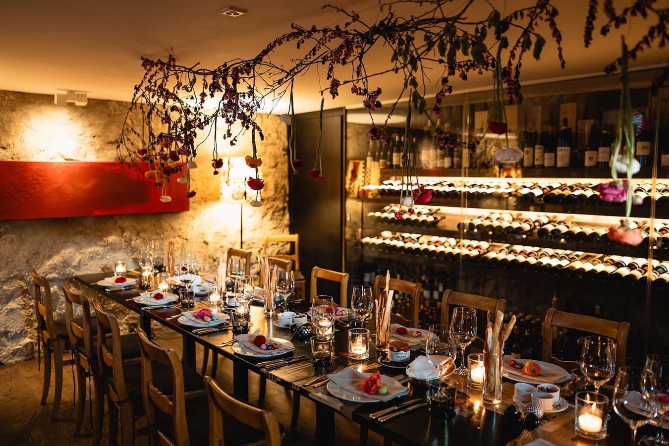 16 Art-Bar-Restaurant