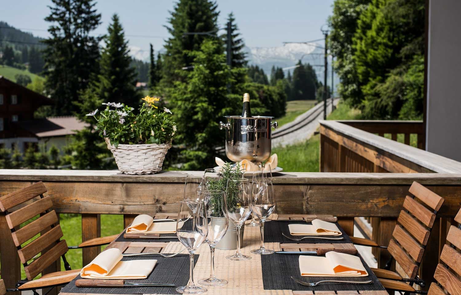 Restaurant des Alpes - Saanenmöser